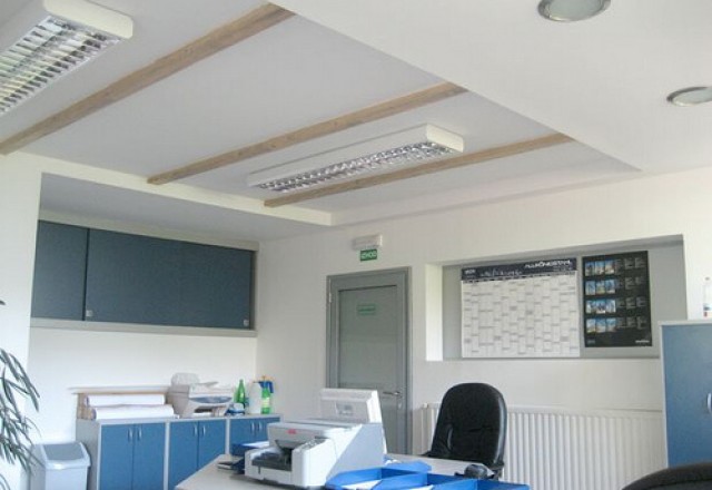 Cascading plaster ceiling