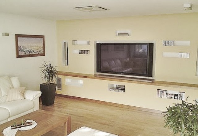 Plasterboard shelves