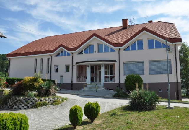 Sedraž pri Laškem Primary School
